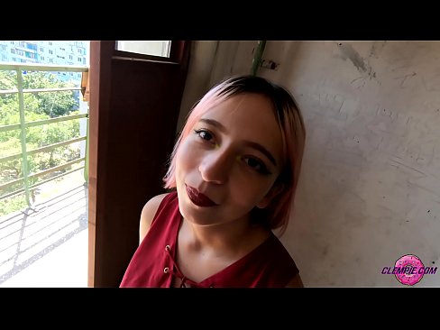 ❤️ Estudiante Sensual chupa a un extraño en el Outback - Cum en su cara ❤️ Video de sexo en es.drpornofilme.ru ❌️